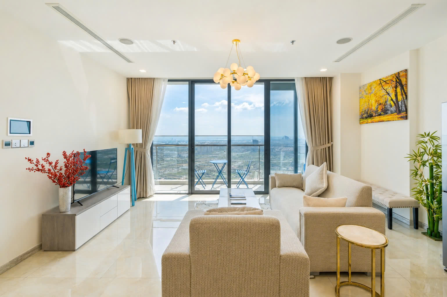 cho thuê căn hộ chung cư Vinhomes Golden River Ba Son