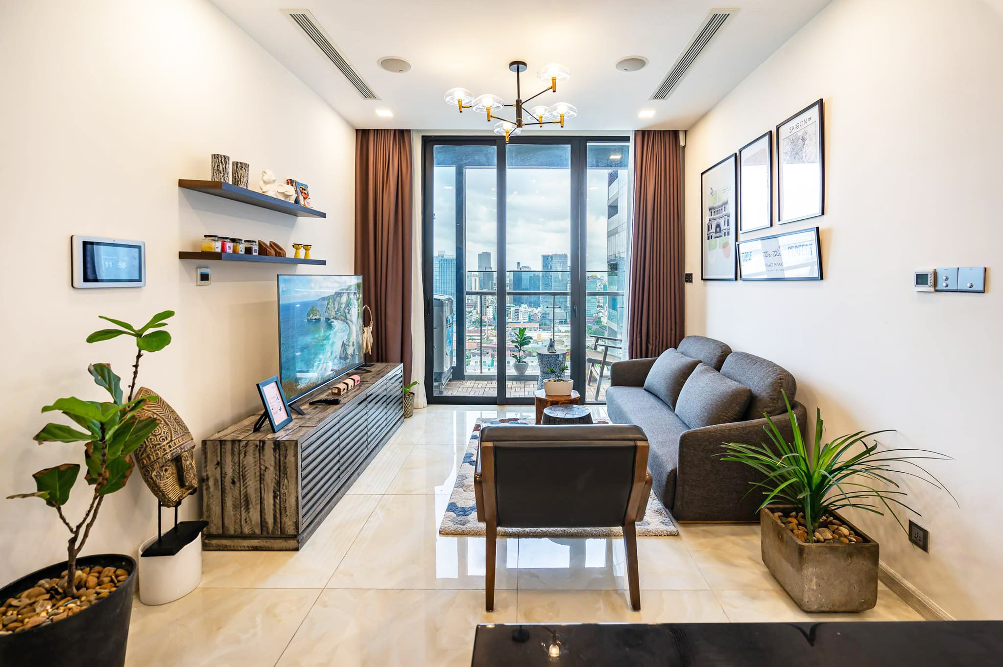 cho thuê căn hộ chung cư Vinhomes Golden River Ba Son