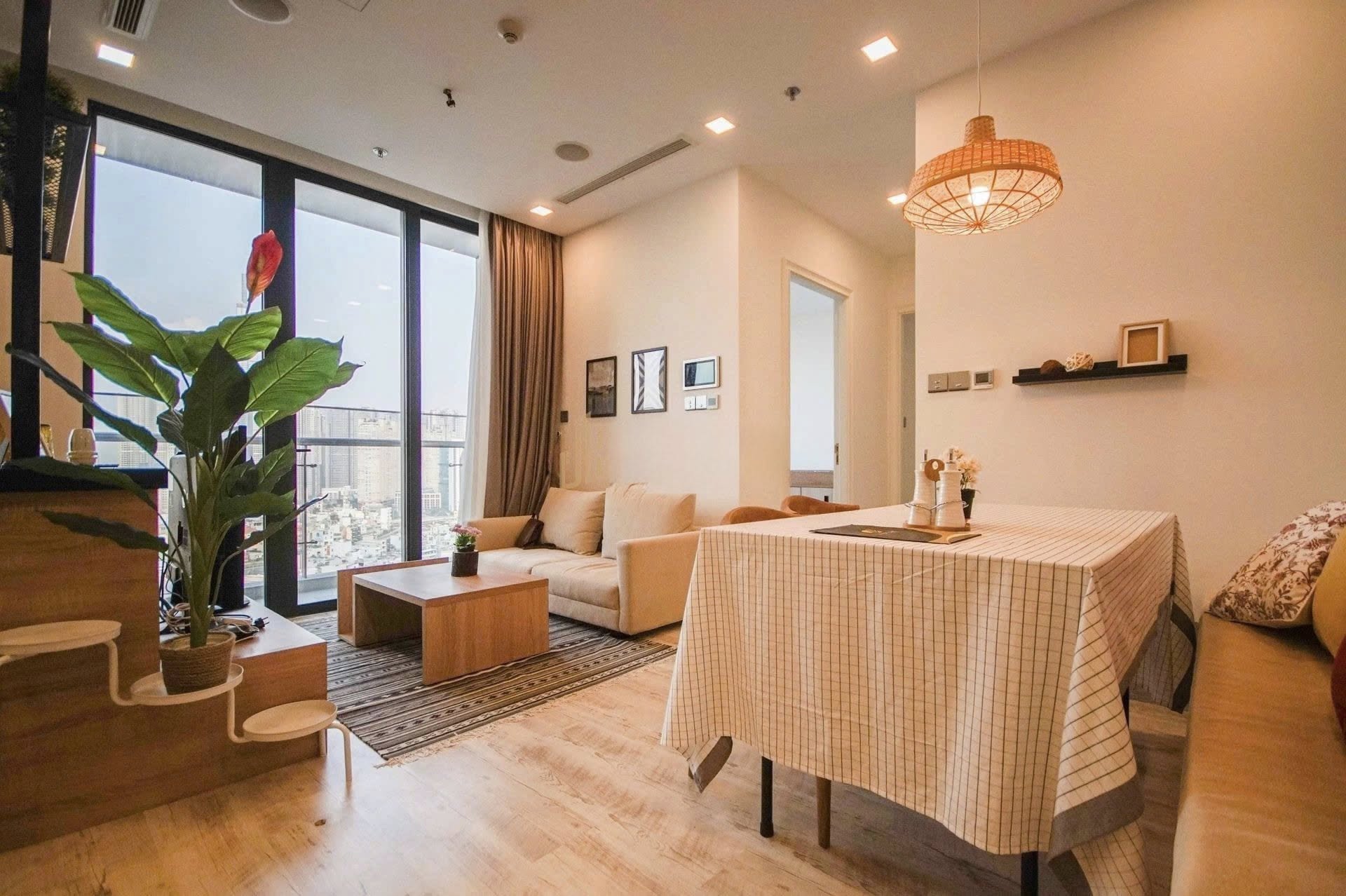 chuyển nhượng căn hộ chung cư Vinhomes Golden River Ba Son